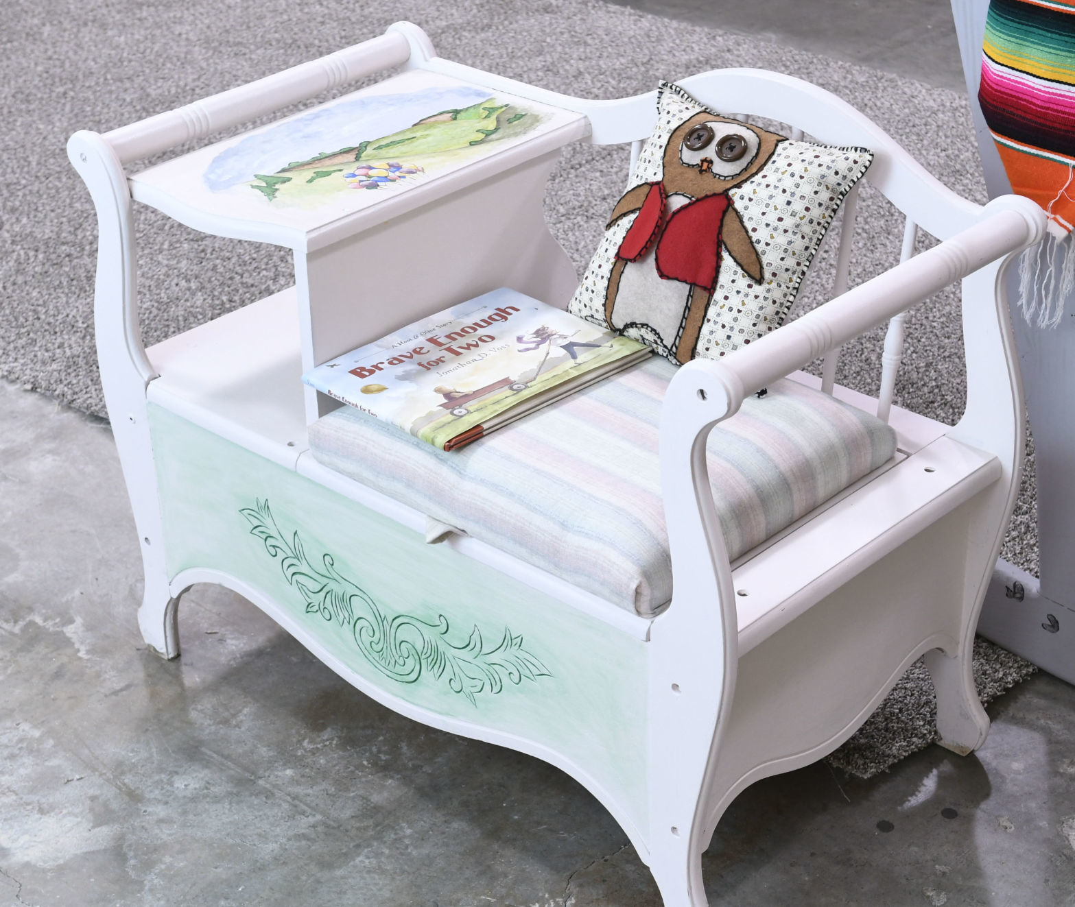 041219 Painted Chairs 26.jpg